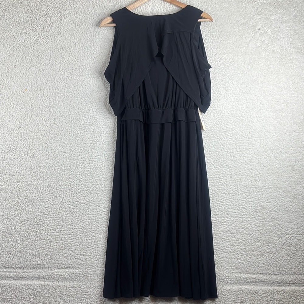 NWT Kiyonna Womens Black Cold Shoulder Midi Dress